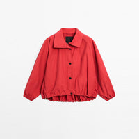 Modische Übergangsjacke in Rot