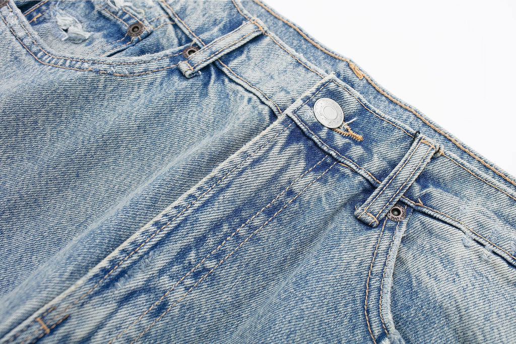 High-Waist Jeans