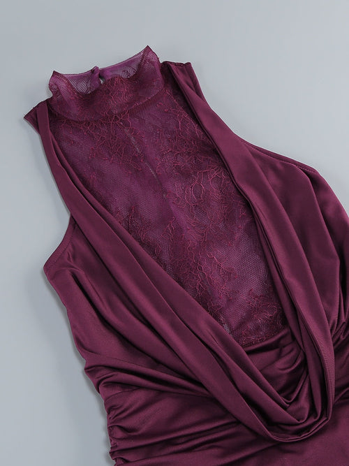 Ärmelloses Abendkleid mit Handschuhen