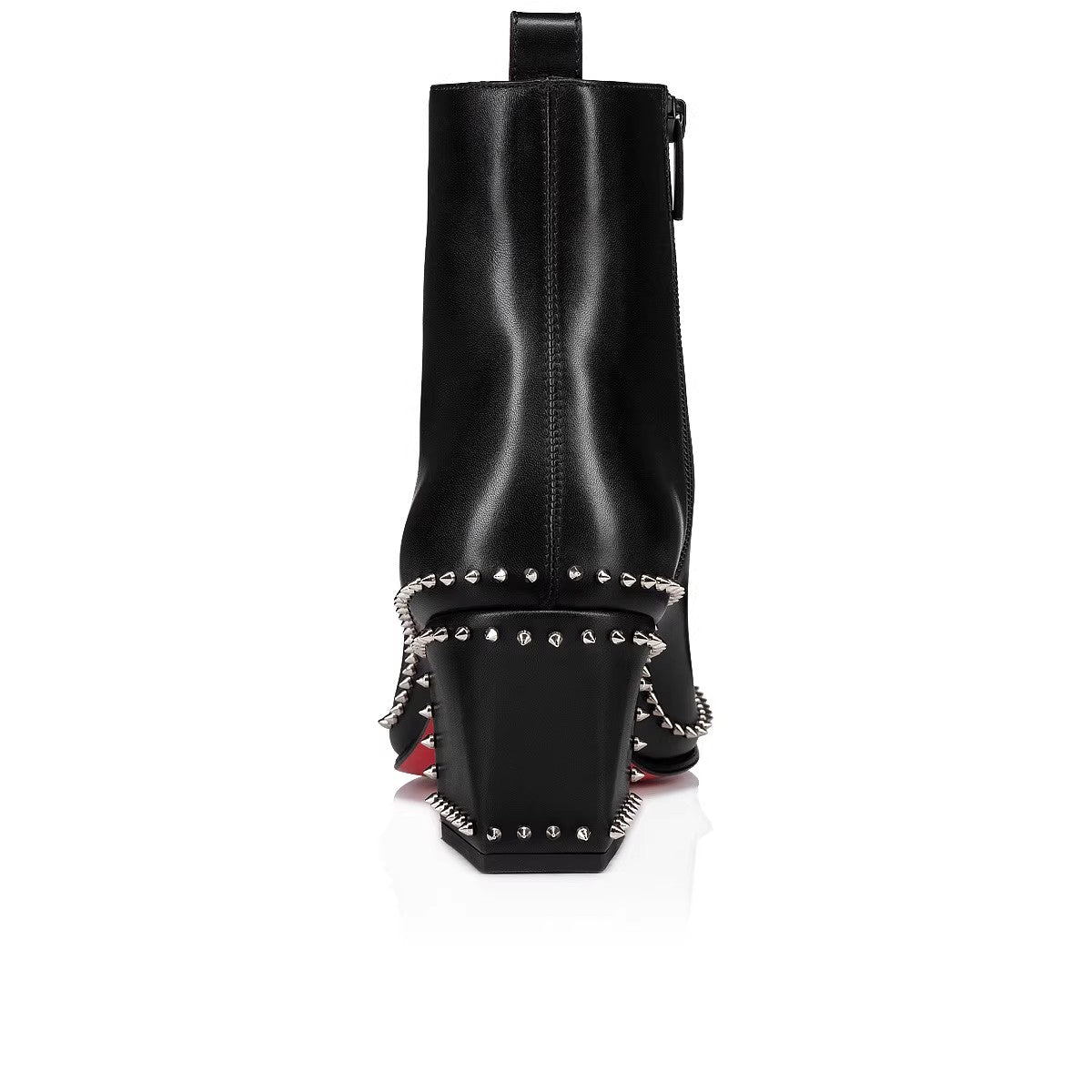 Stiefeletten mit Nieten und Absatz Code: Sale50
