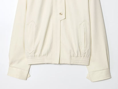 Set aus Jacke und lockerer Hose