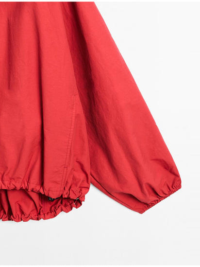 Modische Übergangsjacke in Rot