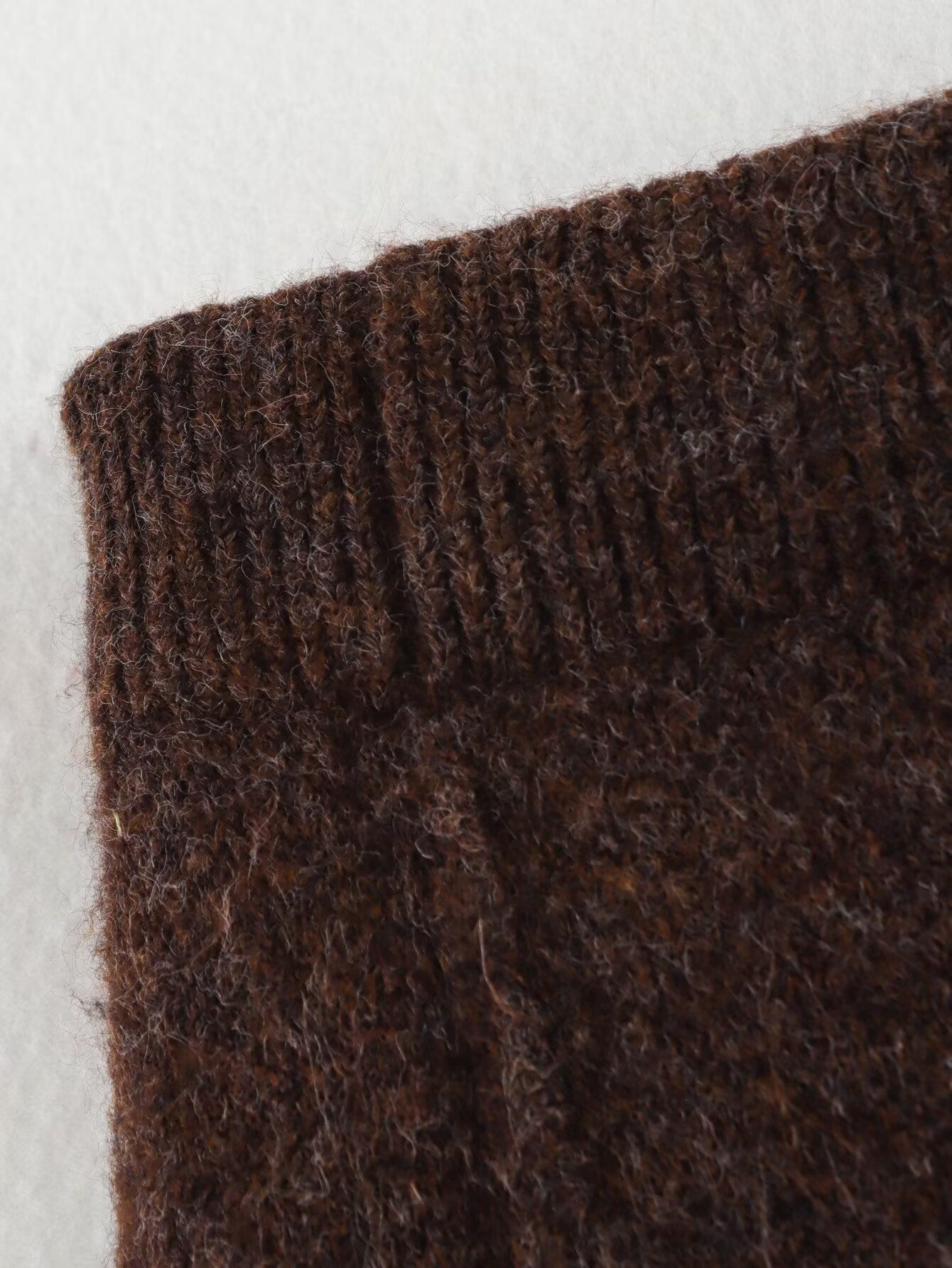 STRICKSET MIT STRICKJACKE UND A-LINIEN-ROCK