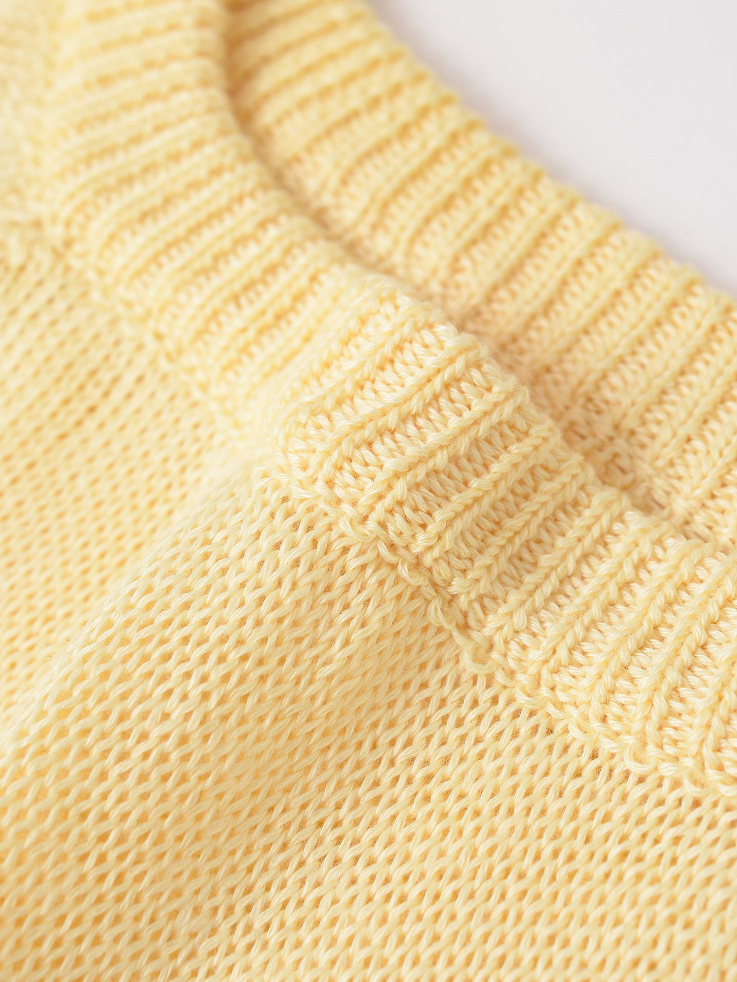 Pullover mit weiten Ärmeln