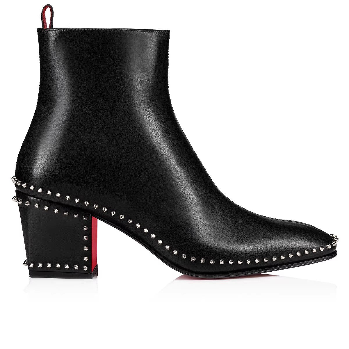 Stiefeletten mit Nieten und Absatz Code: Sale50