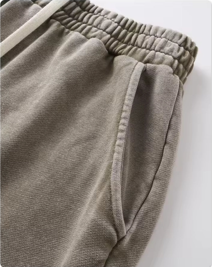 Hosen mit weitem Bein und Kordelzug